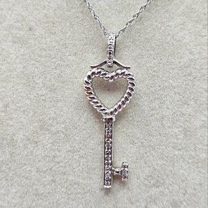 LCI Sterling Silver 925 Diamond Dainty Key to My Heart Key Pendant Necklace
